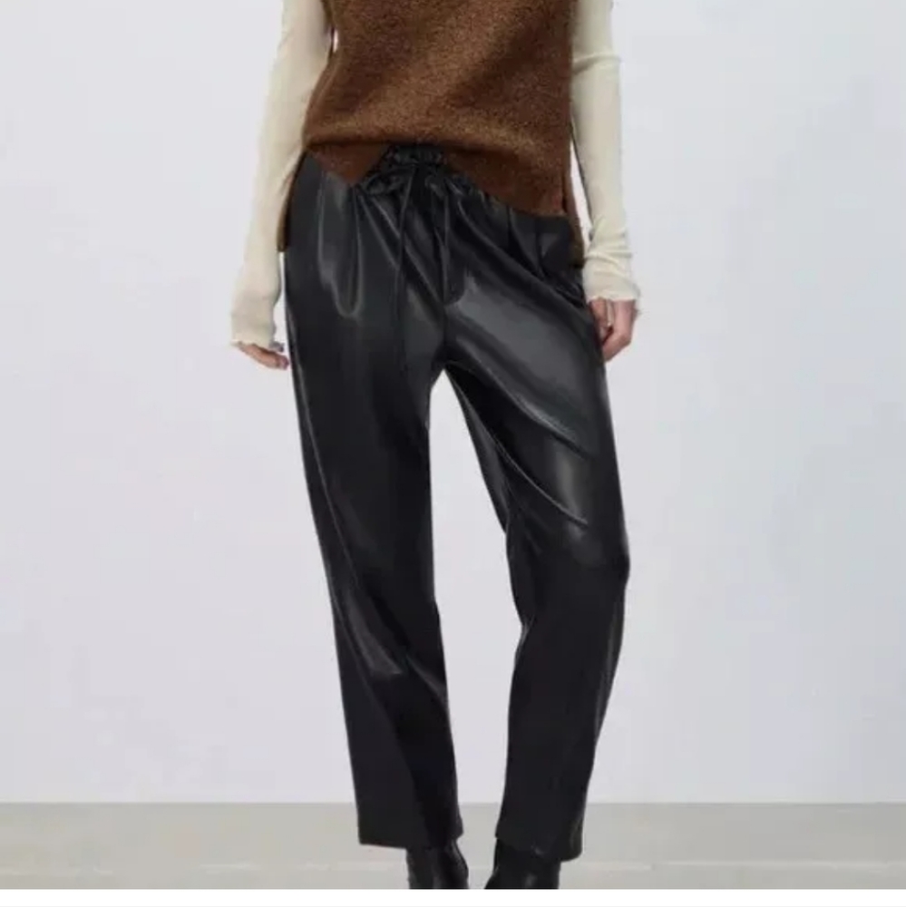 Zara Faux Leather The Weekend Pants, NWOT, Size M